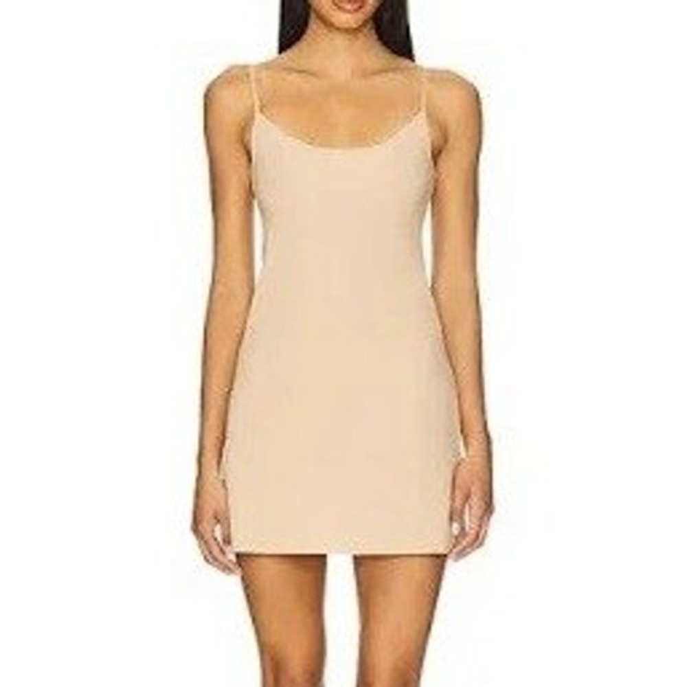 Commando Mini Cami Slip Womens M/L Beige Adjustable Straps Nylon Stretch Capsule